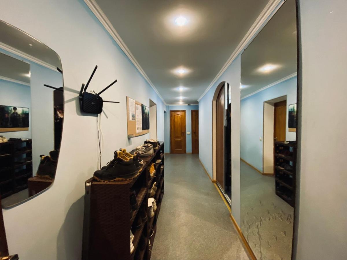 Field Hostel キエフ エクステリア 写真